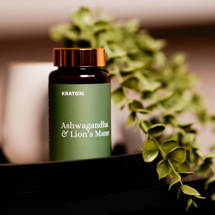 Natural nootropic and adaptogen supplement — Kratox Ashwagandha &amp; Lion’s Mane formula promoting focus, calm and balanced mood.