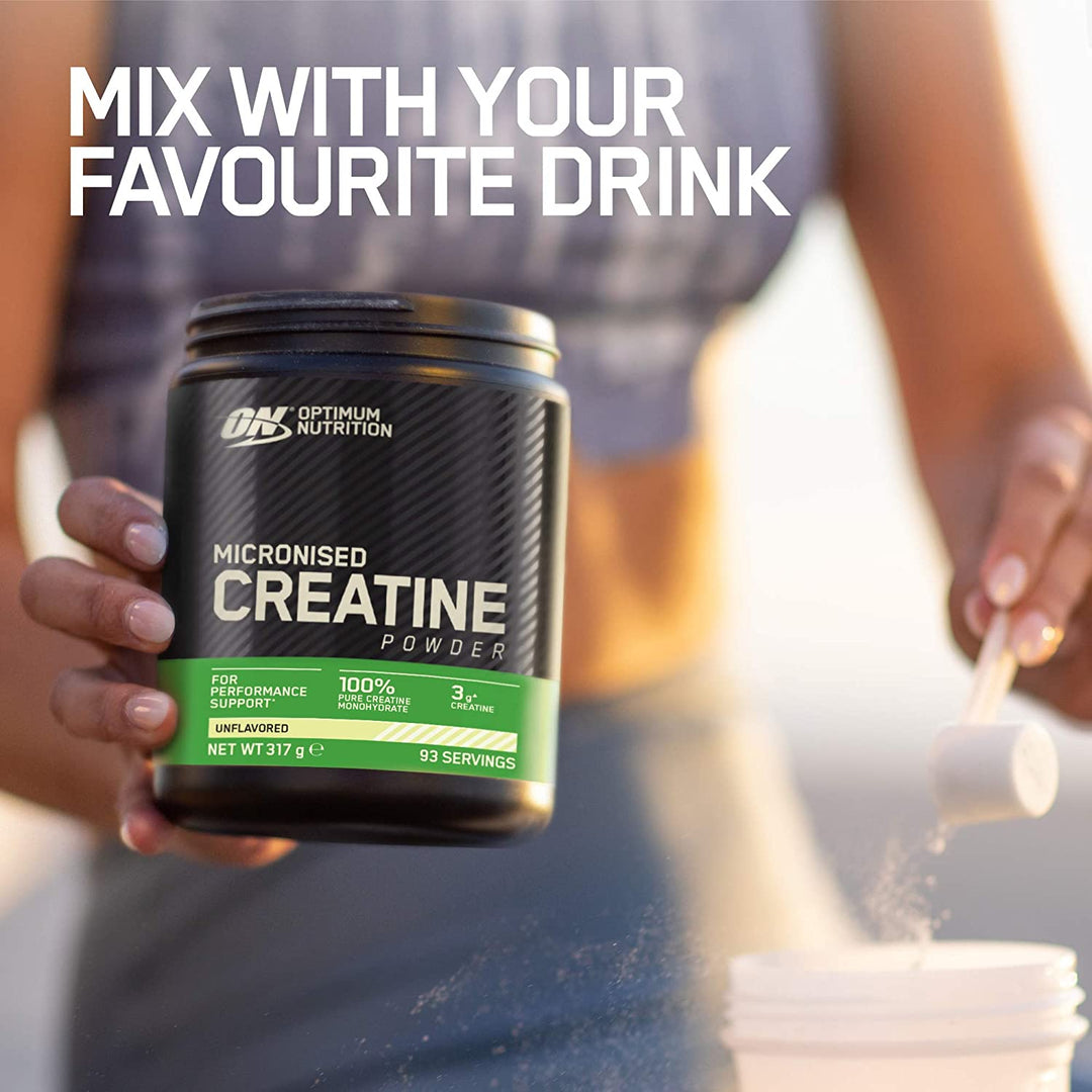 Post-workout protein shake with creatine powder – supporting muscle energy replenishment and strength gains.